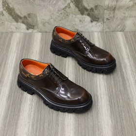 Бренд： LOUIS*VUITTON (Луи Виттон) Стандартный размер： мужской： 39