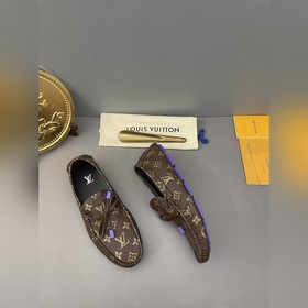 LV (Louis Vuitton) высококачественная обувь из кожи ослика. Класс