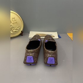 LV (Louis Vuitton) высококачественная обувь из кожи ослика. Класс