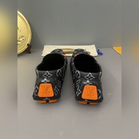 LV (Louis Vuitton) высококачественная обувь из кожи ослика. Класс