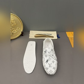 LV (Louis Vuitton) высококачественная обувь из кожи ослика. Класс