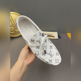 LV (Louis Vuitton) высококачественная обувь из кожи ослика. Класс