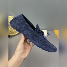 LV (Louis Vuitton) высококачественная обувь из кожи ослика. Класс