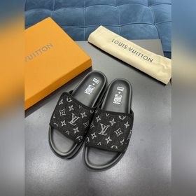 LV Trainer — это легкие и удобные сандалииз кожи теленка первого 
