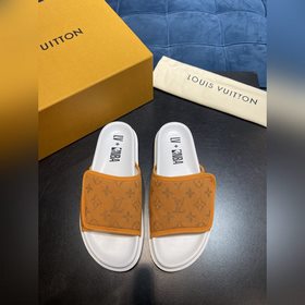 LV Trainer Сандалииз кожи теленка первого слоя, легкие и удобные.