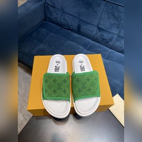 LV Trainer Сандалииз кожи теленка первого слоя, легкие и удобные.