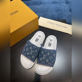 LV Trainer Сандалииз кожи теленка первого слоя, легкие и удобные.