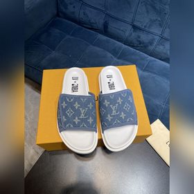 LV Trainer Сандалииз кожи теленка первого слоя, легкие и удобные.