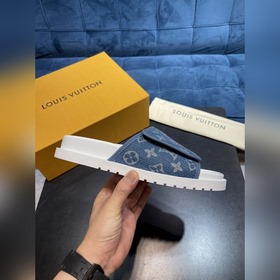 LV Trainer Сандалииз кожи теленка первого слоя, легкие и удобные.