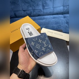 LV Trainer Сандалииз кожи теленка первого слоя, легкие и удобные.