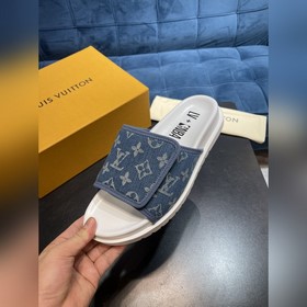 LV Trainer Сандалииз кожи теленка первого слоя, легкие и удобные.