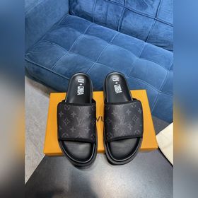 LV Trainer Сандалииз кожи теленка первого слоя, легкие и удобные.