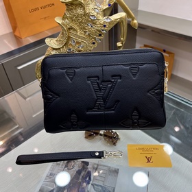 Новейшая сумка LOUIS VUITTON (Луи Виттон) отличается не только пр