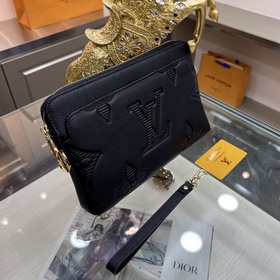 Новейшая сумка LOUIS VUITTON (Луи Виттон) отличается не только пр