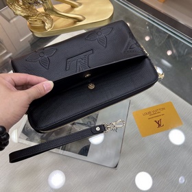 Новейшая сумка LOUIS VUITTON (Луи Виттон) отличается не только пр
