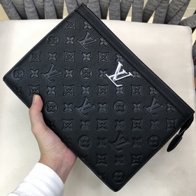 Новая модель сумки LV из импортной кожи. Подкладка из специальног