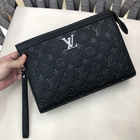 Новая модель сумки LV из импортной кожи. Подкладка из специальног