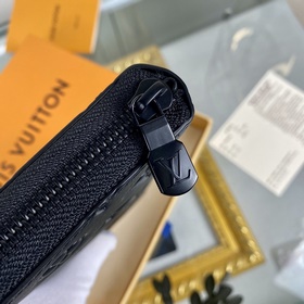 LV Модель： M62902 Вертикальный кошелек Zippy с застежкой-молнией,