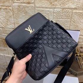 Мужская сумка через плечо LV Модель： 28051-2 Эта инновационная су