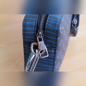 LV Модель： 69688 Сумка Volga Компактная сумка из ткани Monogram E