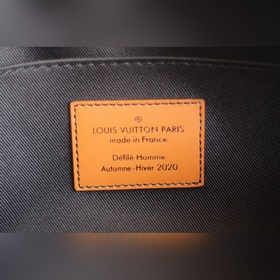 LV Модель： 69688 Сумка Volga Компактная сумка из ткани Monogram E