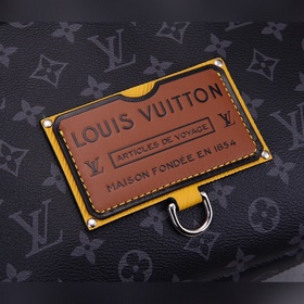 Средняя сумка LV Besace Zippée Современный дизайн и просторное вн