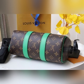 LV Модель 46249 Зеленый Серия сумок-подушек K 25 Классическая се