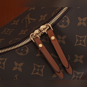 Сумка LV Croissant Loop в форме полумесяца Компактная форма повто