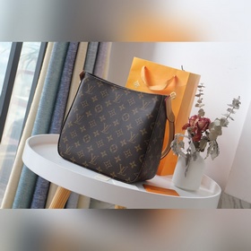 LV Сумка через плечо с круглым ручкой Loop MM, аналогичная модел