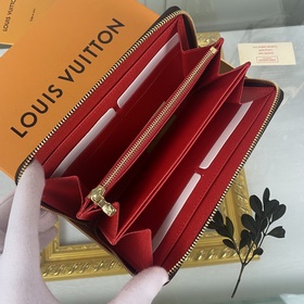 LV Модель： M41896 Старый красный Кошелек Zippy в новом исполнении