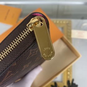 Модель： M41895 Зимний розовый кошелек Zippy Эта новая версия зна