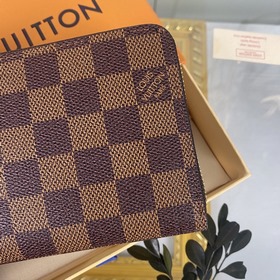 LV Модель： N60046 Кофейно-розовый кошелек Zippy Эта новая версия