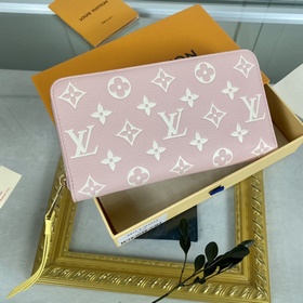 LV Модель M81279 Розовый Spring in the City Серия Zippy Кошелек С