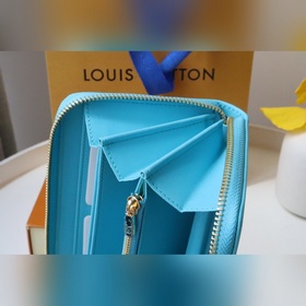 LV Кошелек на молнии Модель M81510 Изготовлен из кожи ягненка с т