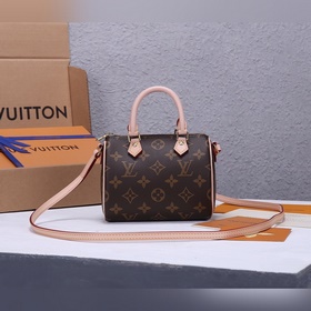 Сумка Nano Speedy из ткани LV Monogram Эта сумка, излучающая женс