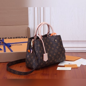 LV Сумка Montaigne BB из ткани Monogram Идеальный вариант для де