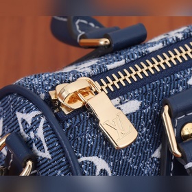 Сумка LV Nano Speedy — это изящная интерпретация классической сум