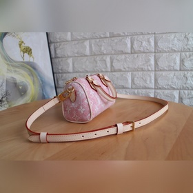 LV Модель： 81213～Nano Speedy Сумка Это изящная интерпретация клас