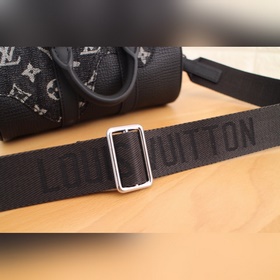 LV Модель 81010 Классическая сумка Keepall в мини-версии Встреча 