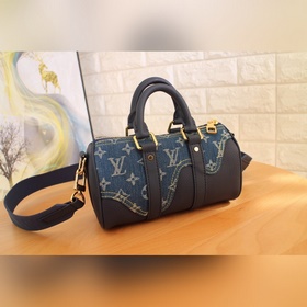 LV Модель 81011 Классическая сумка Keepall в мини-версии Встреча 