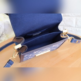 LV Модель： 59761 Dauphine Мини-сумка Изготовлена из пескоструйной