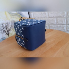 LV Модель： 59611Square Bag Сумка Создана Nicolas Ghesquière из дж