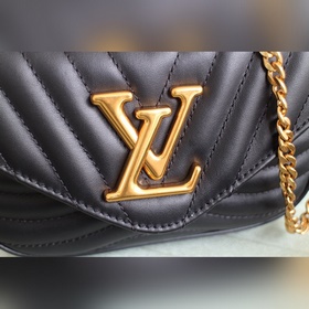 LV Модель： 56461 Многофункциональная сумка через плечо New Wave M