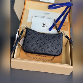 LV Модель M81066 Черная сумка Easy Pouch On Strap Цвет Весенняя 