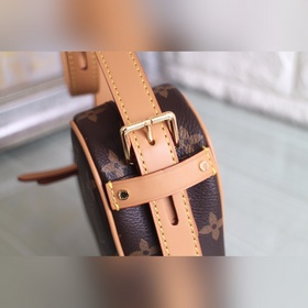 LV Модель 57456 Сумка в форме сердца Создание модной одежды — эт