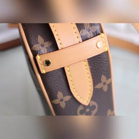 LV Модель 57456 Сумка в форме сердца Создание модной одежды — эт