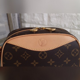 LV Модель： 45528 Мини-сумка Deauville Мини-версия классической с