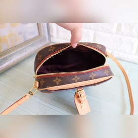 LV Модель： 45528 Мини-сумка Deauville Мини-версия классической с