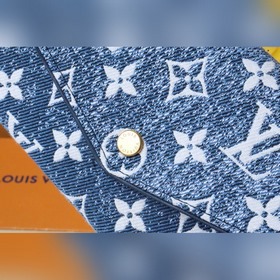 Кошелек LV Sarah, модель M81183 Этот кошелек Sarah выполнен из д