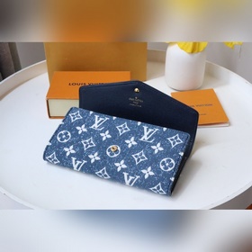 Кошелек LV Sarah, модель M81183 Этот кошелек Sarah выполнен из д